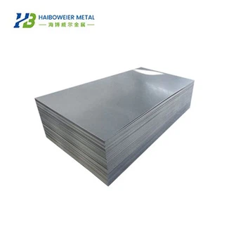 Чистая титановая пластина